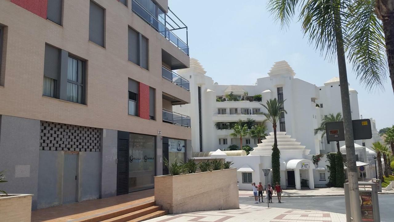 Apartamento Moderno, Bonito Y Acogedor Торемолинос Екстериор снимка